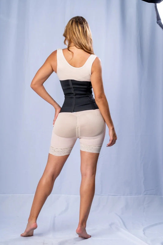 Cinturilla de Avispa - Cautivadoras