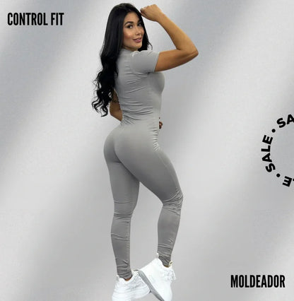 Enterizo Control Fit - Manga Corta con Cierre en Gris.