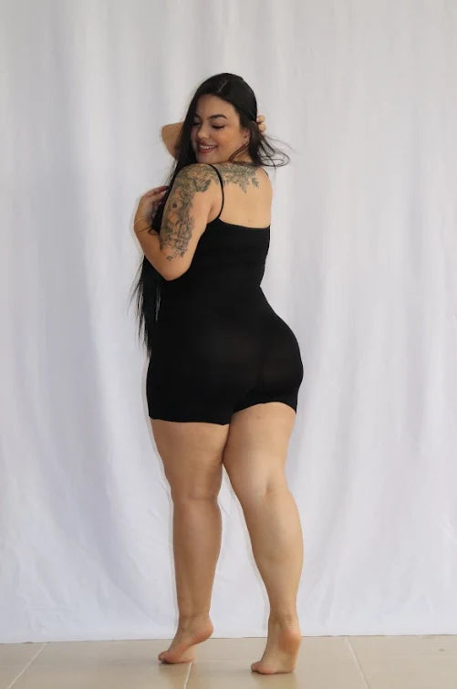 Faja Tejida Pierna Corta con Tiras